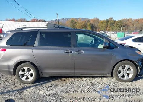 2014 Toyota Sienna Le V6 8 Passenger из США, поврежденный, VIN 5TDKK3DC6ES485127